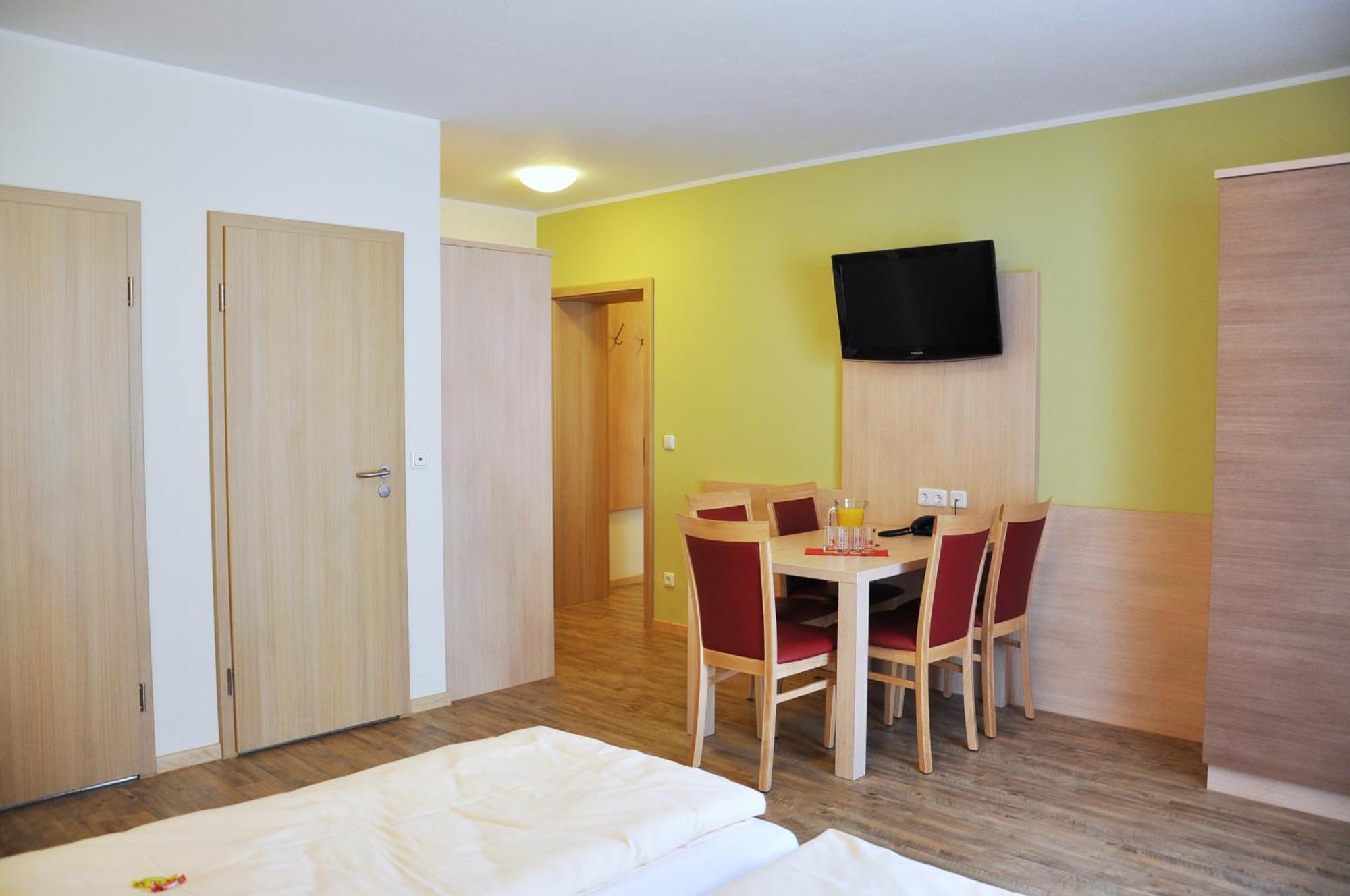 Gaestehaus Zehmerhof Bei Erding Walpertskirchen Dış mekan fotoğraf